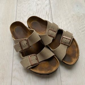 Men’s Arizona Birkenstocks Taupe